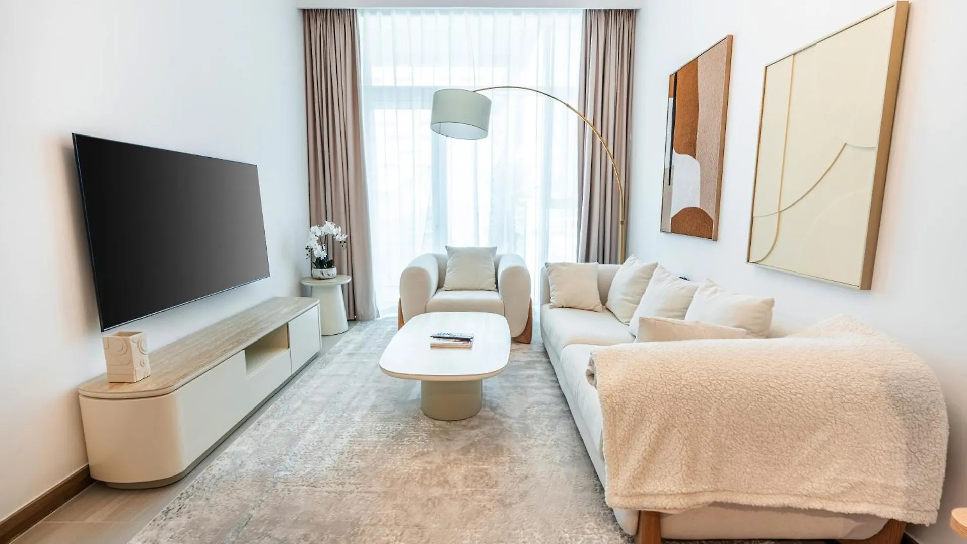 Aven Apartment 1Br-411 Branded By Missoni Dubai
