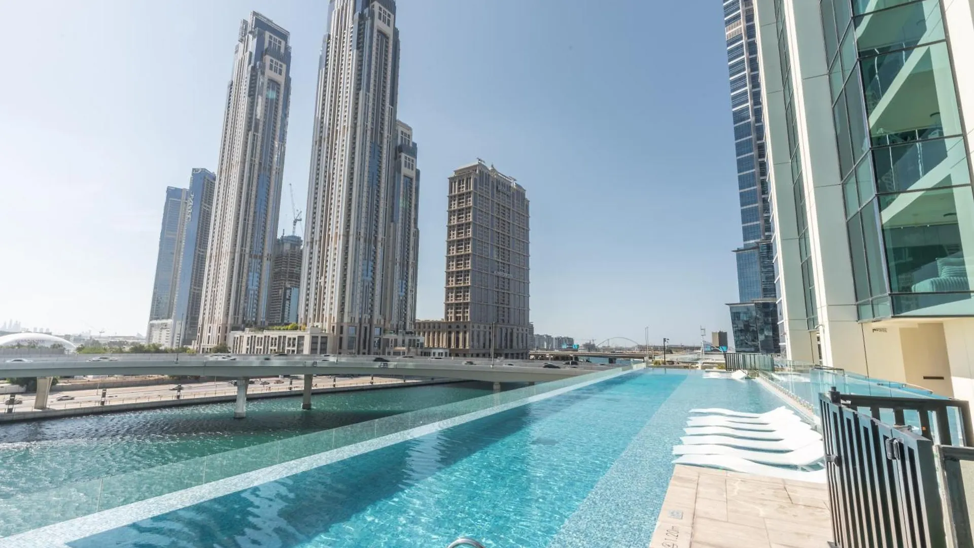 Aven Apartment 1Br-411 Branded By Missoni Dubai